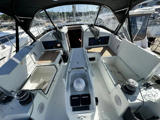 Jeanneau Sun Odyssey 440 usado à venda