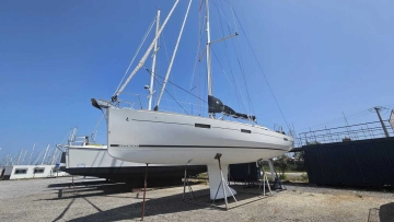 Beneteau Oceanis 45 usado à venda