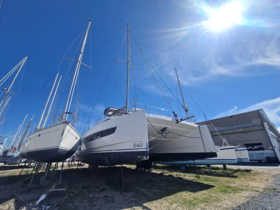 Bali Catamarans 5.4 usado à venda