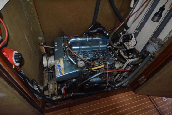 CHANTIER NAVAL DE BIOT TRIREME 43 usado à venda