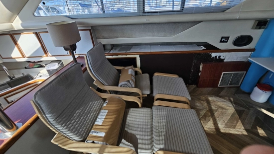 CRUISERS YACHTS 3850 AFT de segunda mano en venta