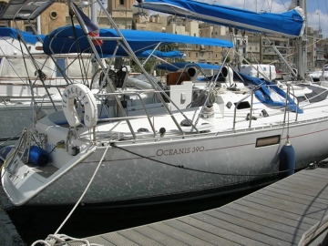 Beneteau Oceanis 390 usata in vendita