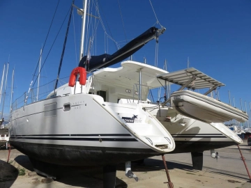 Lagoon 440 usata in vendita