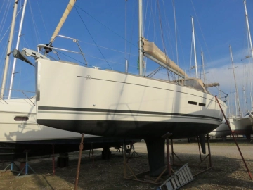 Dufour Yachts Grand Large 375 usado à venda