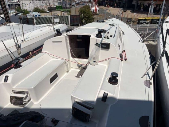 J BOATS J 99 usata in vendita