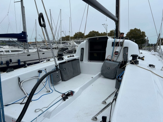 Jeanneau SUN FAST 30 OD de segunda mano en venta