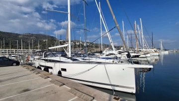 Jeanneau YACHTS 65 usado à venda