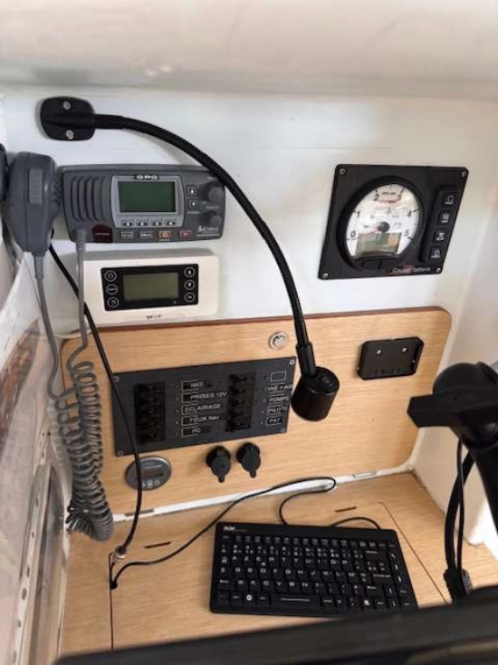 MESTRAL MARINE WORKS MMW 33 de segunda mano en venta