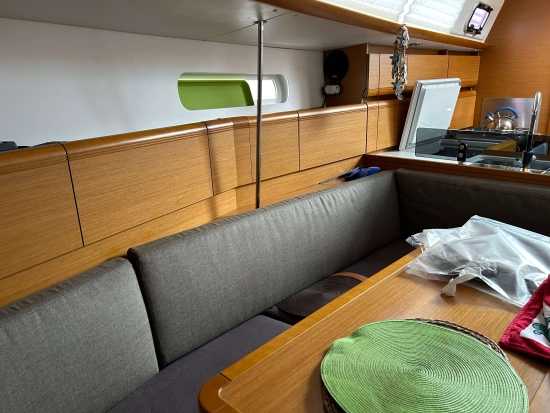 Jeanneau Sun Odyssey 379 usata in vendita