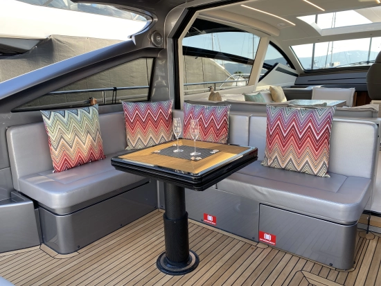 Pershing 6x usata in vendita