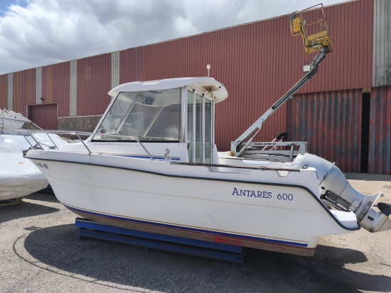 Beneteau Antares 600 usata in vendita