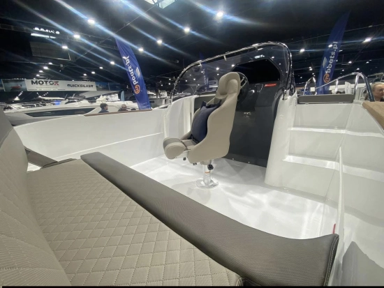 Wake 655 SunDeck nuevo en venta