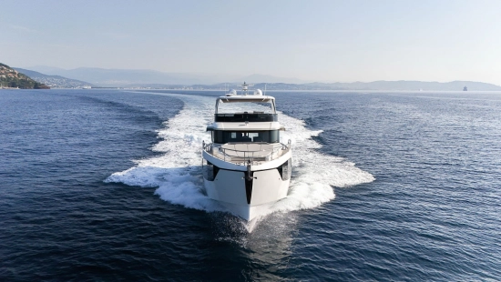 Absolute Navetta 68 usado à venda