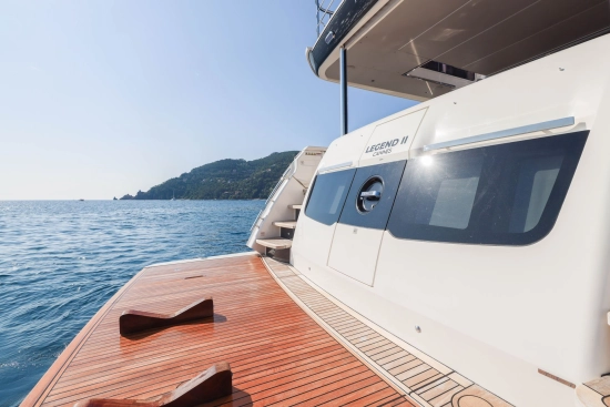Absolute Navetta 68 usado à venda