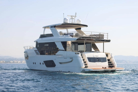 Absolute Navetta 68 usado à venda