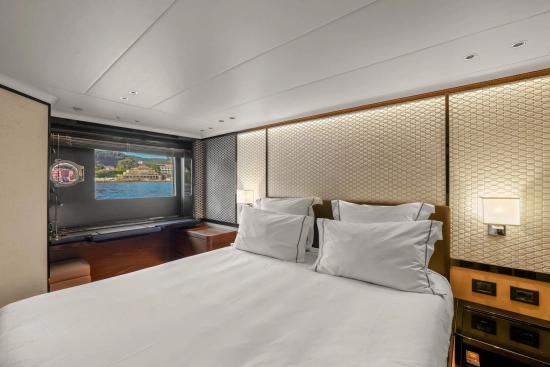 Absolute Navetta 68 usado à venda