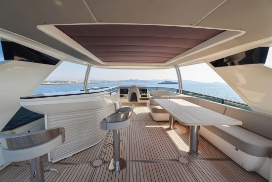 Absolute Navetta 68 usado à venda