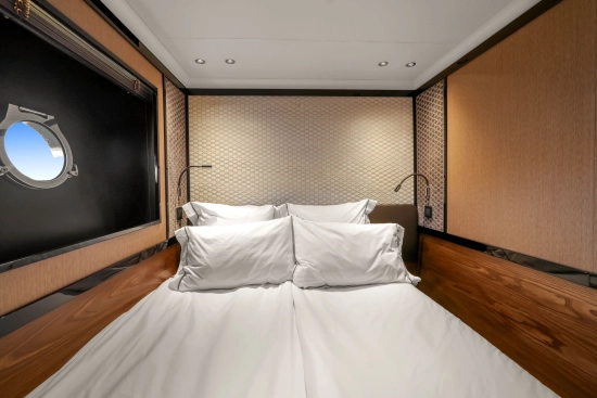 Absolute Navetta 68 usado à venda