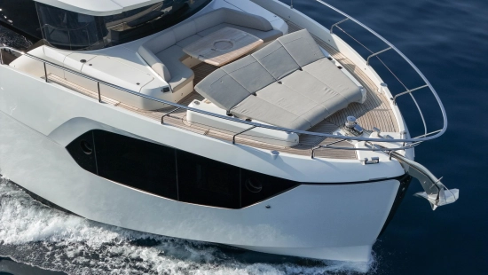 Absolute Navetta 68 usado à venda