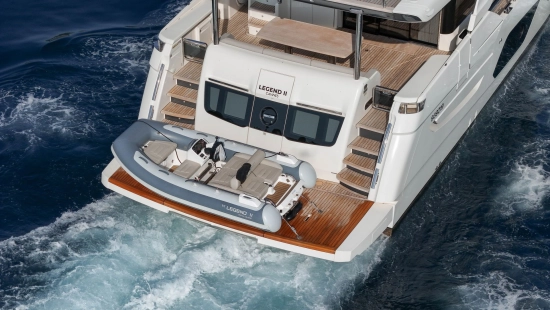 Absolute Navetta 68 usado à venda