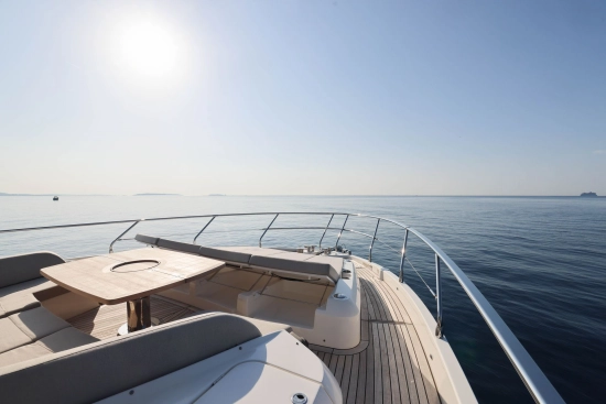 Absolute Navetta 68 usado à venda