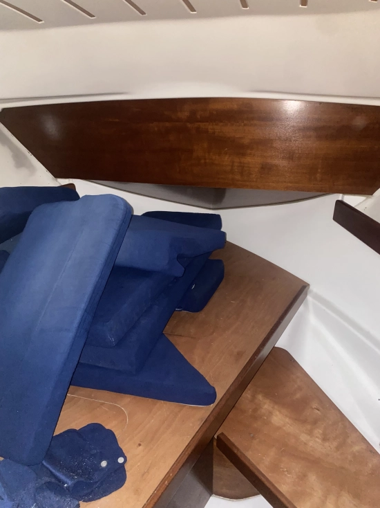 Beneteau Antares 9 de segunda mano en venta