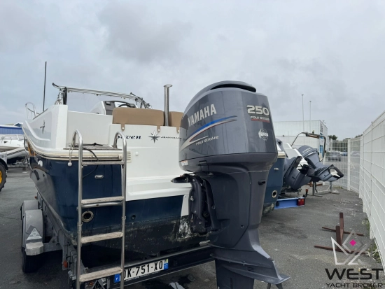 Jeanneau Cap Camarat 7.5 WA usado à venda