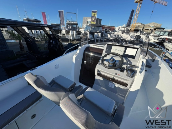 Jeanneau Cap Camarat 6.5 CC 3 nuevo en venta