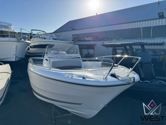 Jeanneau Cap Camarat 6.5 CC 3 nuevo en venta