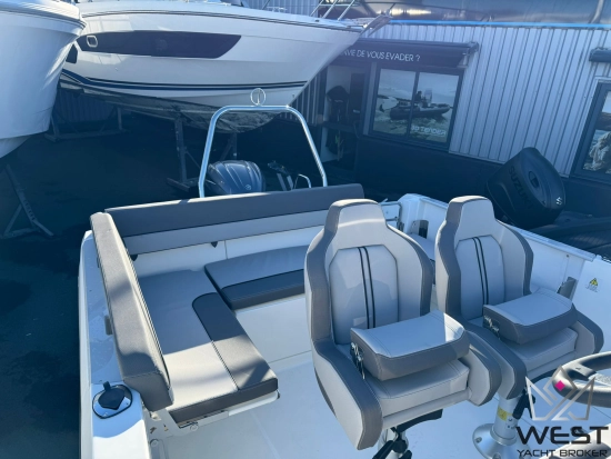 Jeanneau Cap Camarat 6.5 CC 3 nuevo en venta