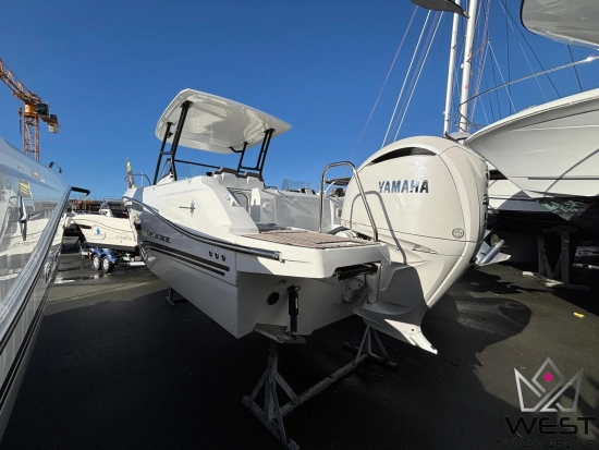 Jeanneau Cap Camarat 7.5 S3 WA nuova in vendita