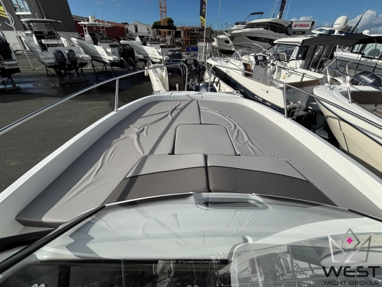Jeanneau Cap Camarat 7.5 S3 WA nuova in vendita