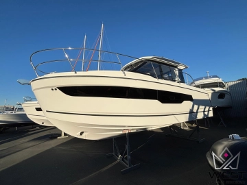 Jeanneau Merry Fisher 895 CROISIERE SERIE 2 nuova in vendita