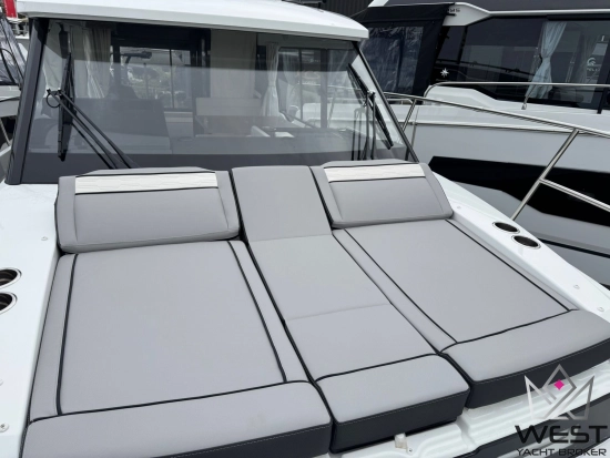 Jeanneau Merry Fisher 895 CROISIERE SERIE 2 nuevo en venta