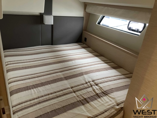 Jeanneau Prestige 500 FLY usado à venda