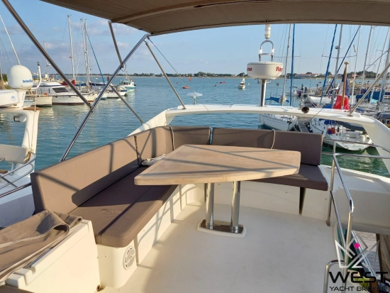Jeanneau Prestige 500 FLY usado à venda