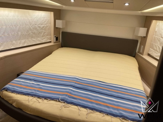 Jeanneau Prestige 500 FLY usado à venda