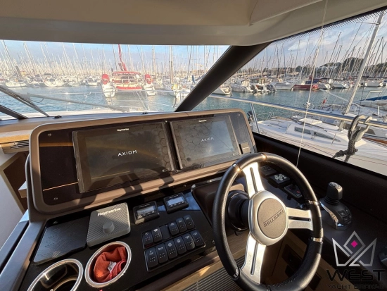 Prestige 520 FLY usata in vendita