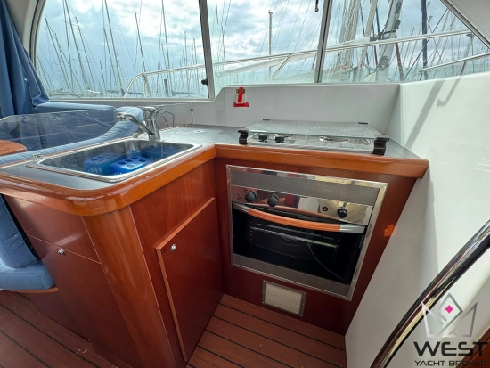Beneteau Antares 980 usado à venda