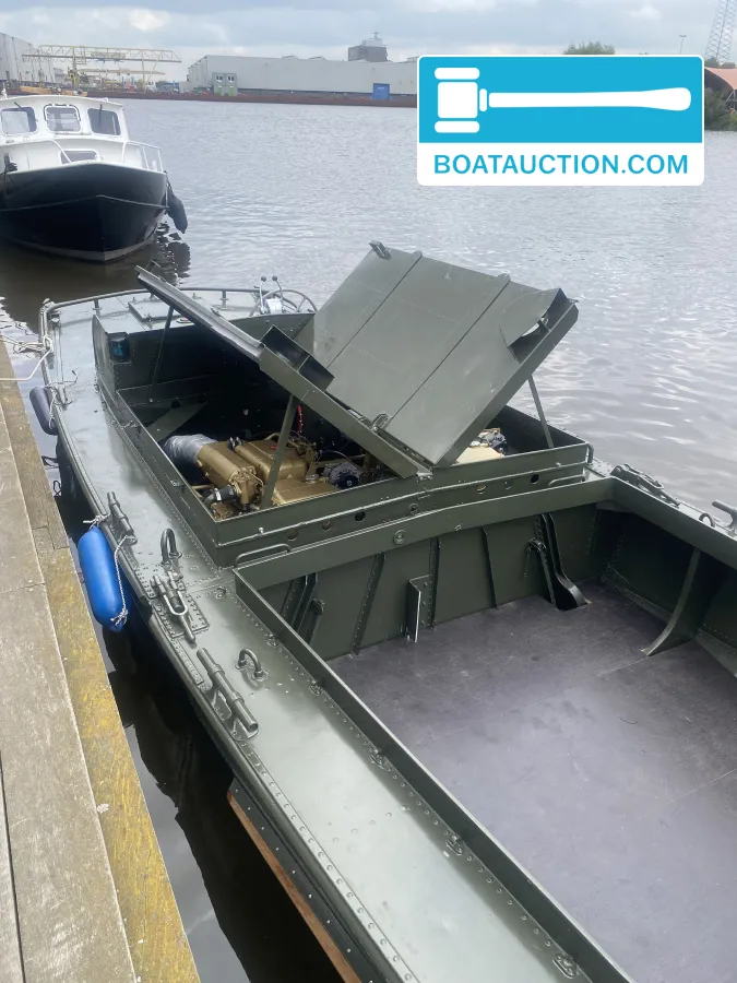 Bridge Erection Boat D27 de segunda mano en venta