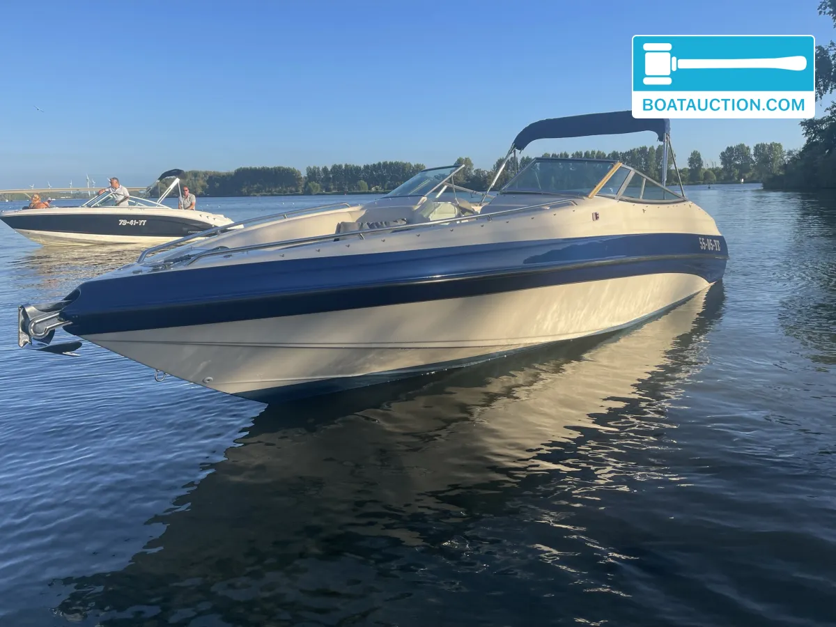 Crownline 266 BR usado à venda