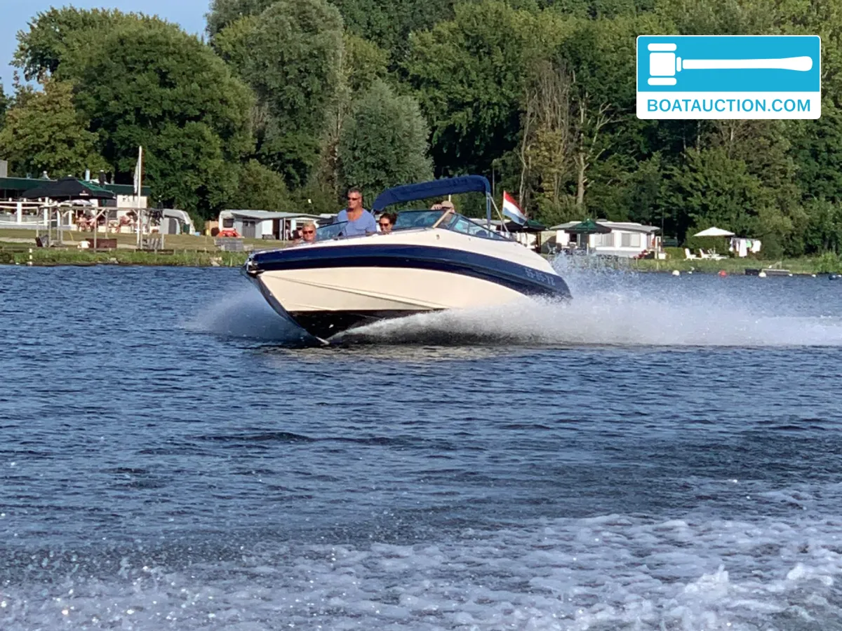 Crownline 266 BR de segunda mano en venta