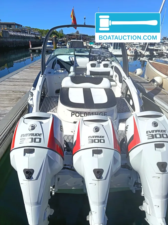 Crownline 315 SCR usata in vendita