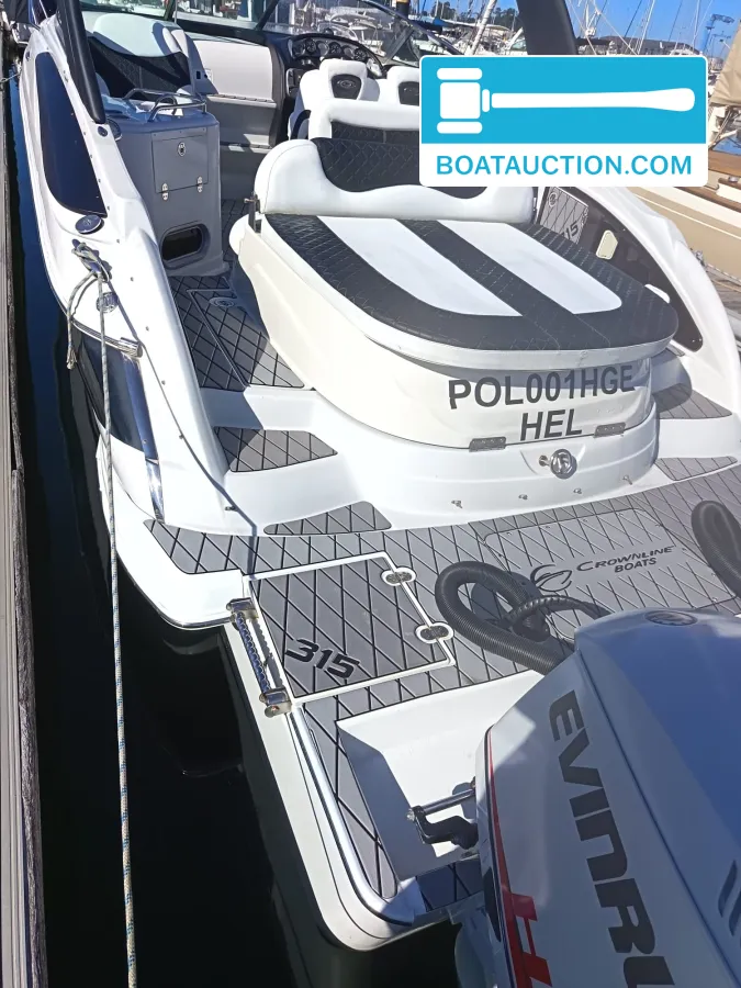 Crownline 315 SCR usata in vendita