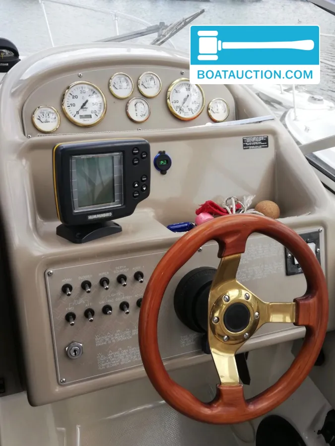 Bayliner 2355 usata in vendita