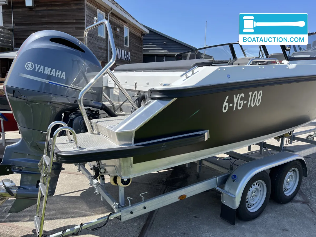 Finnmaster Husky R7 usado à venda