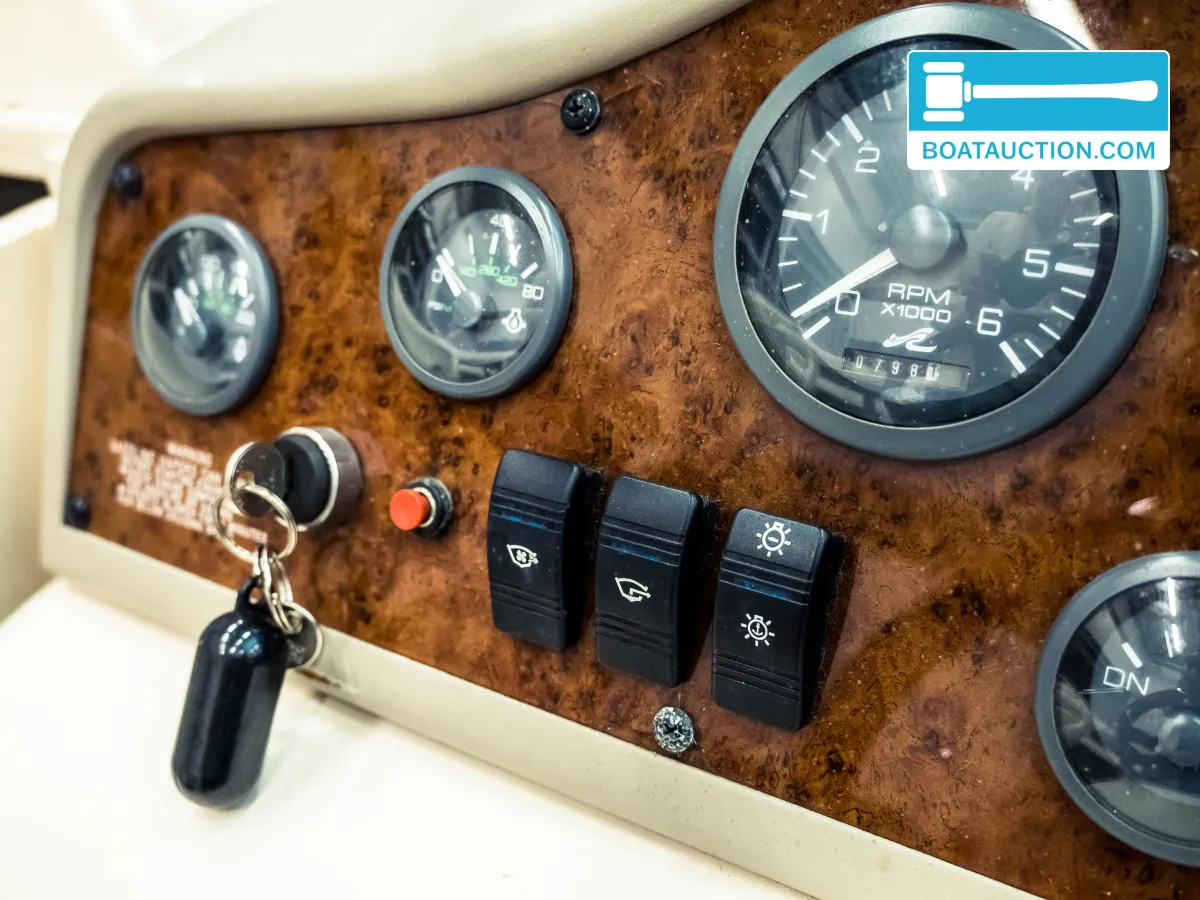 Sea Ray 200 Signature usata in vendita