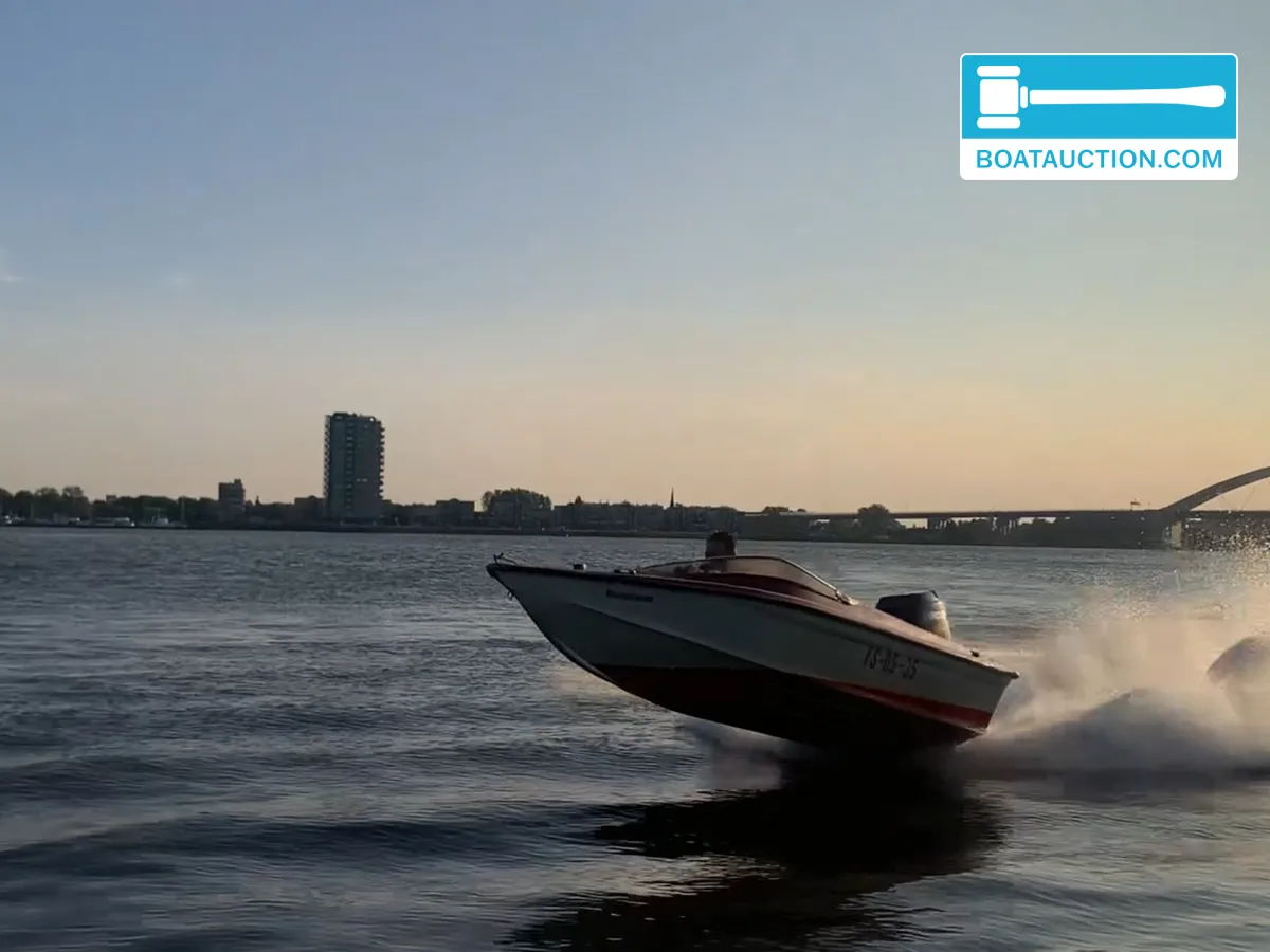 Castle Marine Comet 14 de segunda mano en venta