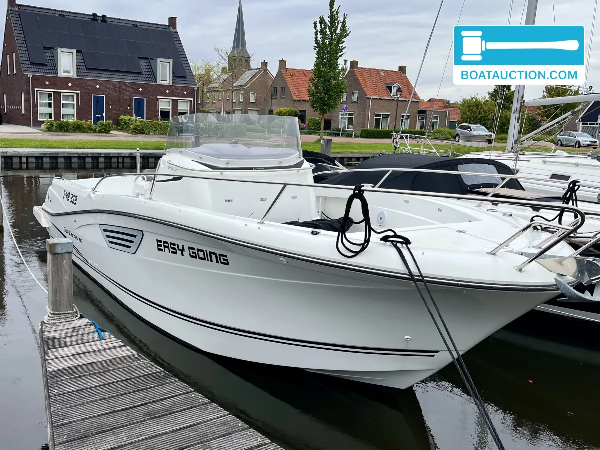 Jeanneau Cap Camarat 8.5CC de segunda mano en venta