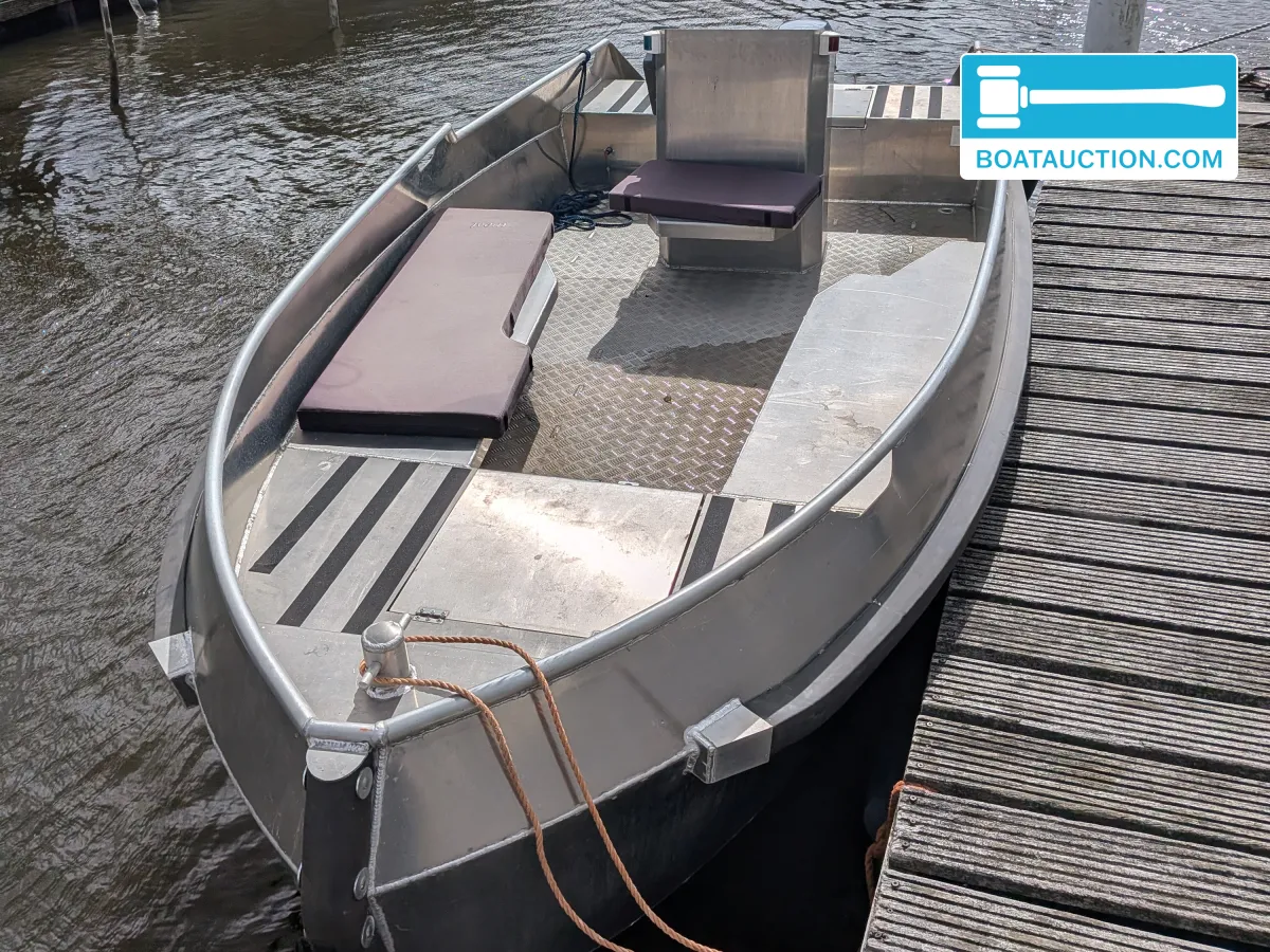 Boats NL.com LE 500 usado à venda